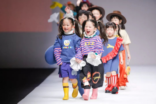 莱索兔儿童彩妆亮相SS2020KIDSWRAR上海时装周童装发布