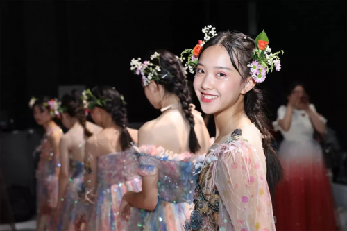 莱索兔儿童彩妆亮相SS2020KIDSWRAR上海时装周童装发布