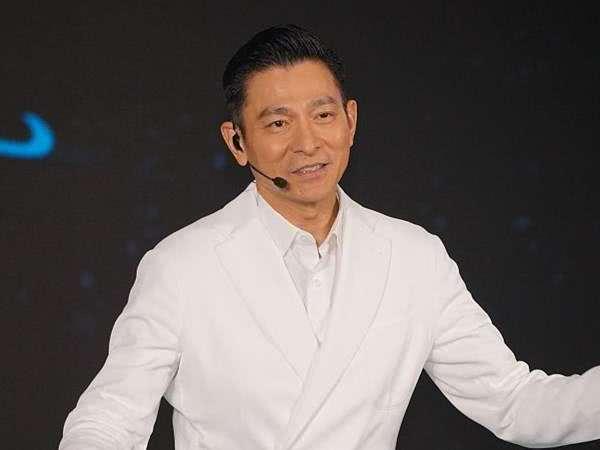 受武汉疫情影响，刘德华接连取消十多场演唱会！损失超4500万元