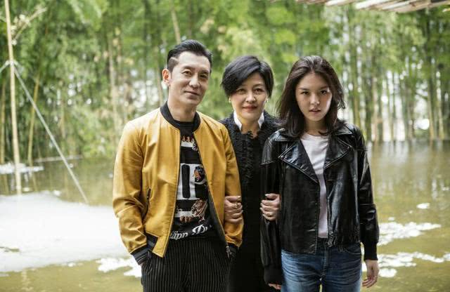 李咏52岁冥寿 哈文和女儿法图麦发文为其庆生