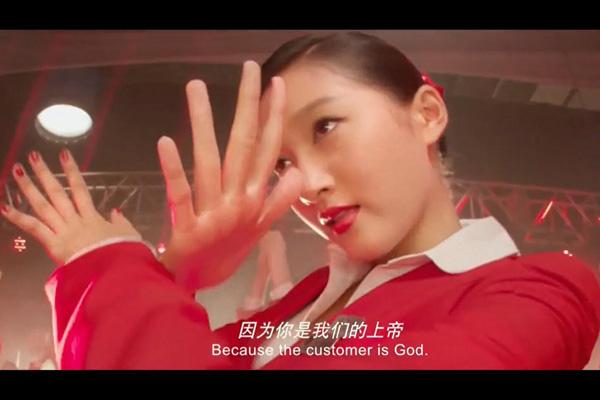 从万人嘲到全网夸，关晓彤能洗白，背后原因与沈腾贾玲有关