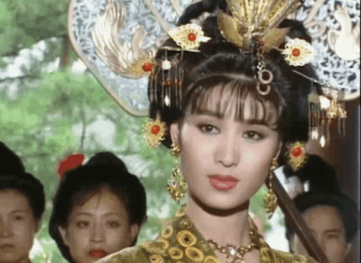 若晚生20年，她也能成巨星吧？