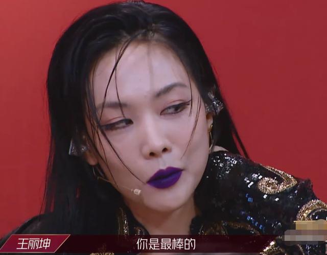 《乘风破浪》王霏霏遭宁静冷眼对待太尴尬，两人隐藏矛盾不可避免