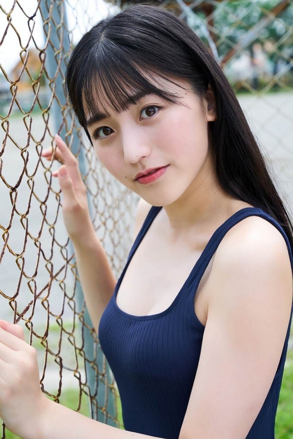 日本「高中制服美少女」Top 3 出炉！全都有「水汪大眼＋温暖笑容」让人恋爱