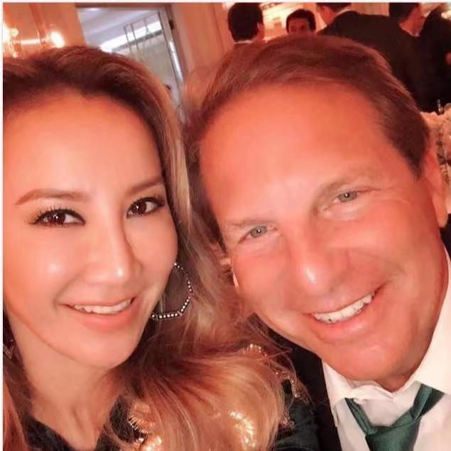 李玟疑因生子问题婚姻亮红灯 曾做人工受孕打数针