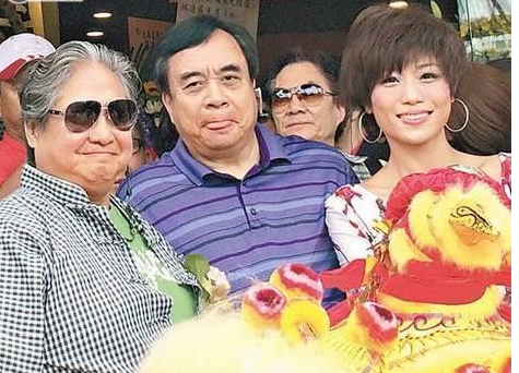 抢闺蜜老公，拿了分手费就凹女强人人设，她们这心态无敌了