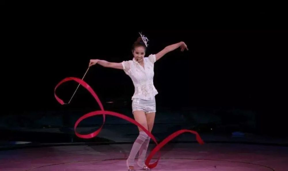 40岁的蔡依林再登金曲奖：出道21年，看我72变！