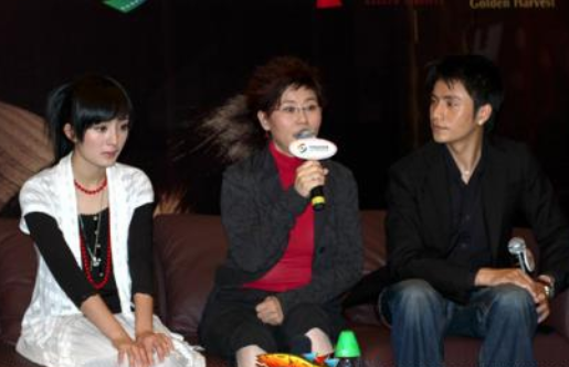 尔冬升暗讽杨志刚是关系户？娱圈的太太团和子女团，超乎你的想象