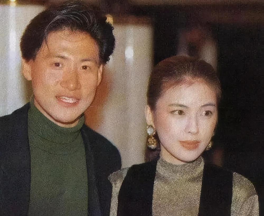 与张学友相爱34年，凭什么被宠成了公主？