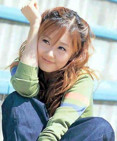 39岁张娜拉素颜近照，眼角皱纹明显，曾因“没钱就去中国”被封杀