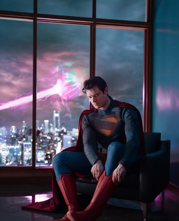 《超人》7月9日IMAX全国同步上映！新预告痛扁怪兽