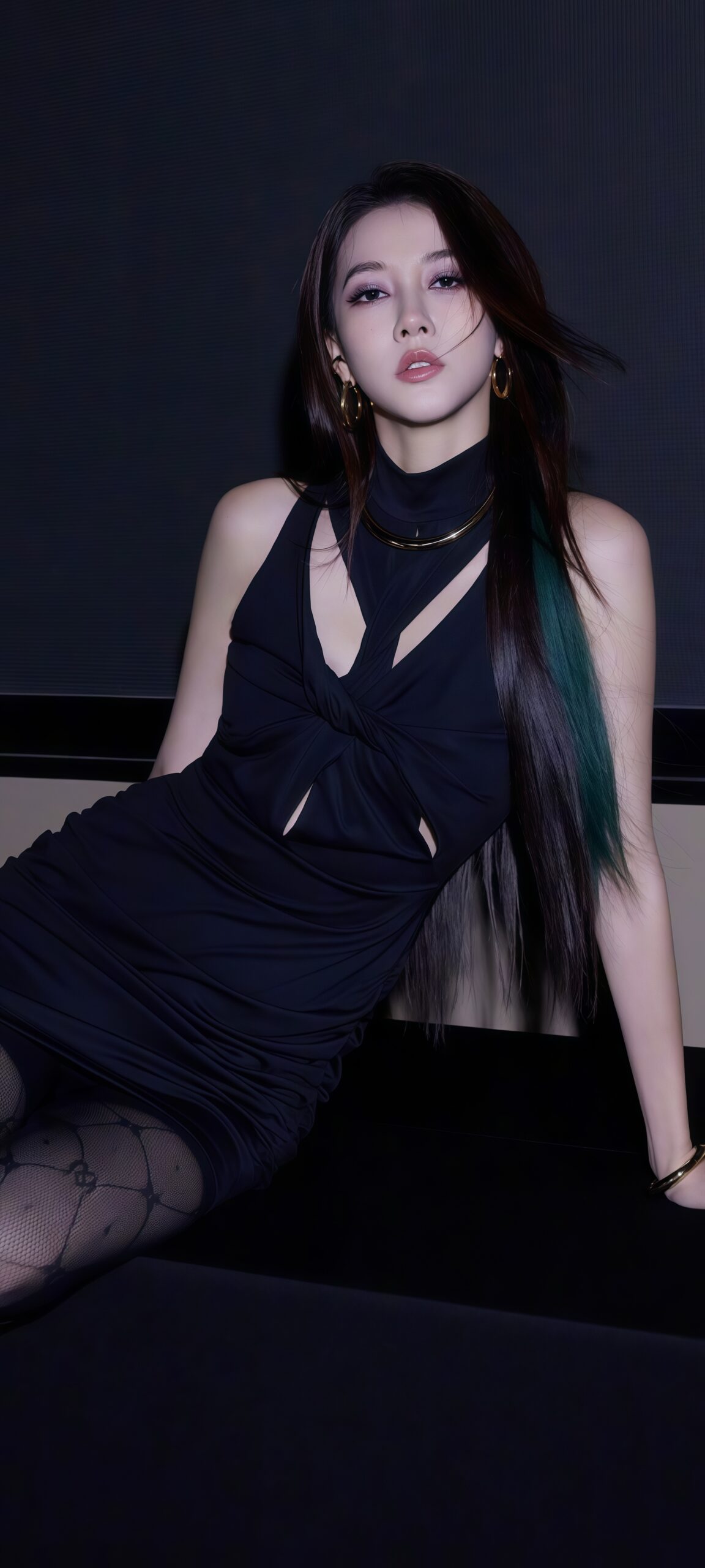 青春靓丽，时尚婉约，气质迷人的弦子，美丽动人的写真照